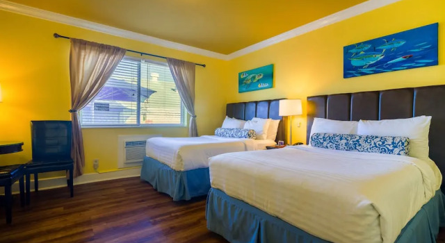 Четырёхместный номер Deluxe Pegasus International Hotel