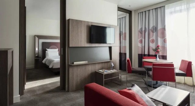 Люкс Superior Novotel Almaty City Center
