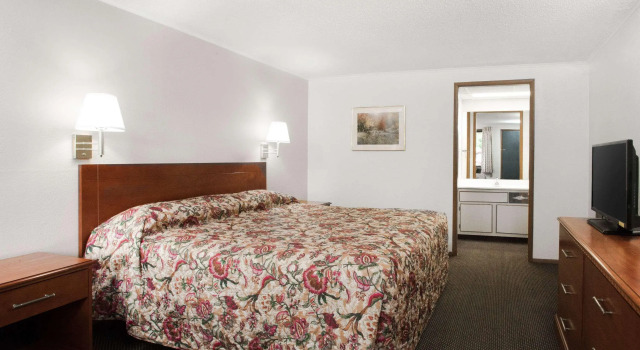 Knights Inn Pittston, Prenota Locanda Pittston 