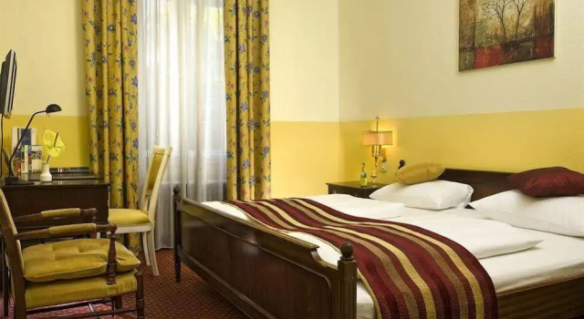 Grand City Zentrum, Reservar Hotel Hotéis em Charlottenburg com estacionamento, Estacionamento