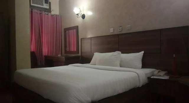 Двухместный номер Deluxe Top Rank Hotel Galaxy Enugu