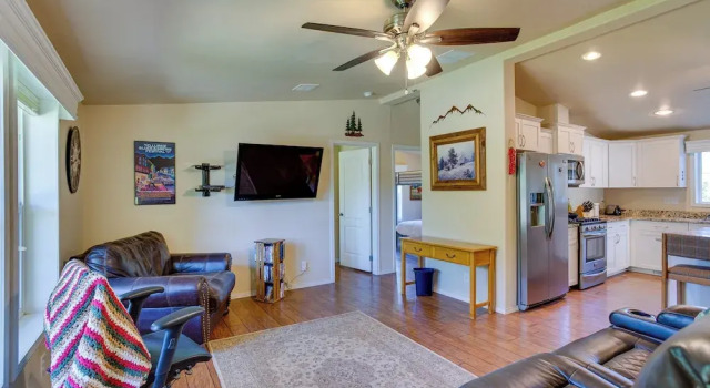 Spacious Home w/ Deck: 5 Mi to Ridgway State Park!, Buchen Sie Ferienhaus Ridgway Colorado