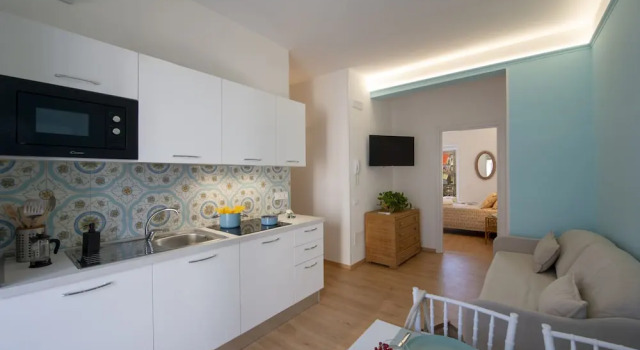 Suites Nonni - An Elegant Retreat in the Heart of Maiori, Забронировать Апартаменты/квартира Апартаменты Майори, Апартаменты/квартира