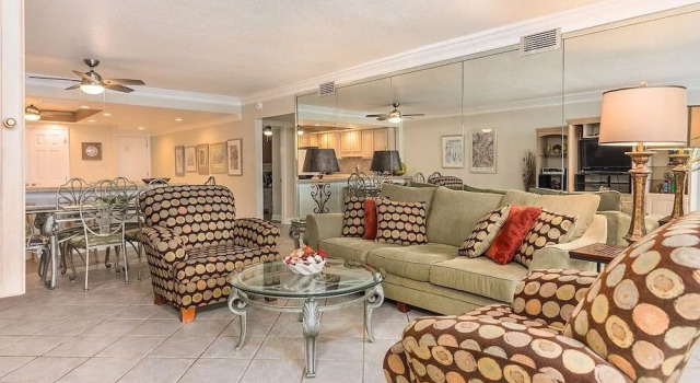 Shoreline 2084 Condo by RedAwning, Varaa Huoneisto Destin Emerald Coast
