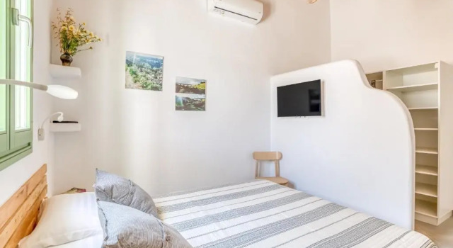 Magic 5 bdrm Villa With Swimming pool in Paros, Prenota Villa Lefkes Paro