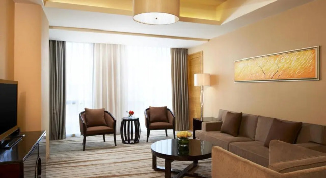 Двухместный люкс Executive Four Points By Sheraton Langfang, Guan