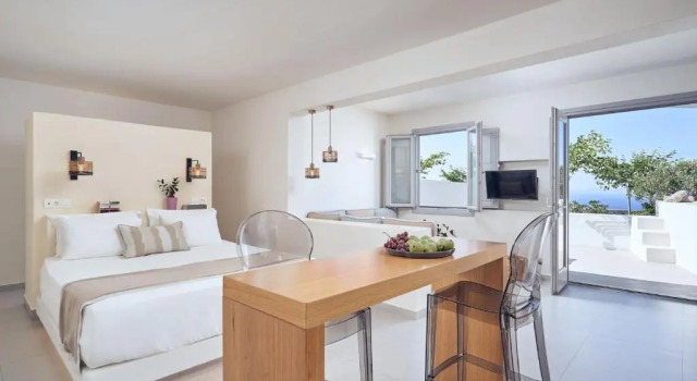 Полулюкс с частичным видом на море Nova Luxury Suites