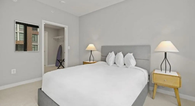 Люкс с 3 комнатами WhyHotel by Placemakr Alexandria