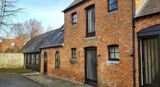 The Clifden Arms, Book Bed and Breakfast Hoteller i Aylesbury med morgenmad, Morgenmad