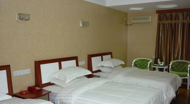 Xiangya Hotel, Забронировать Отель Отели Шэньчжэнь с парковкой, рядом с Торговый центр King Glory Plaza, Парковка