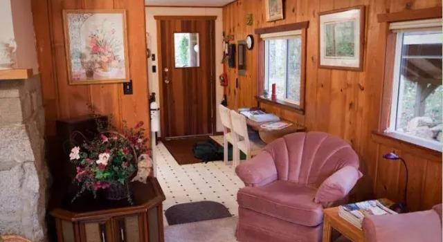 Lakeside Cottage, Buchen Sie Ferienhaus Ganges Salt Spring Island