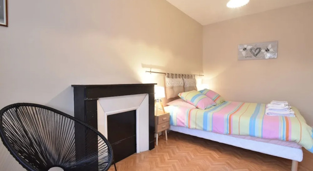 Cosy Holiday Home in Port-en-bessin-huppain With Garden, Забронировать Отель  
