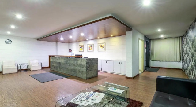 Hotel At Home Suites, Rezerwuj Hotel Gachibowli 