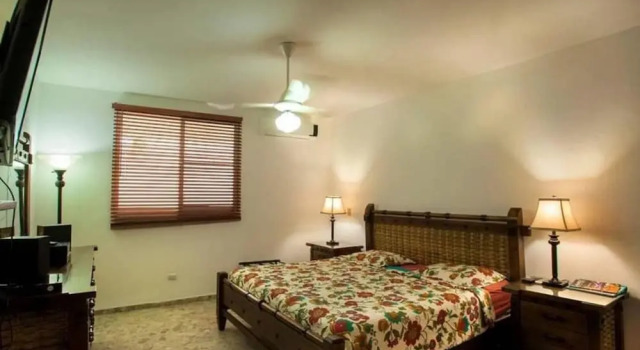 Вилла Sosua Vacation Villa In Town Walled and Private With Pool