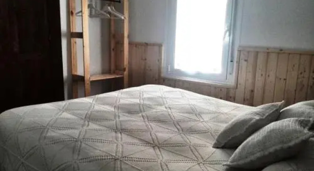 Nido Menas, Book Hotel Hoteller i Monfragüe med parkering, Parkering