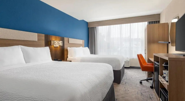 Двухместный номер Standard с видом на город Holiday Inn Express & Suites Evansville Downtown