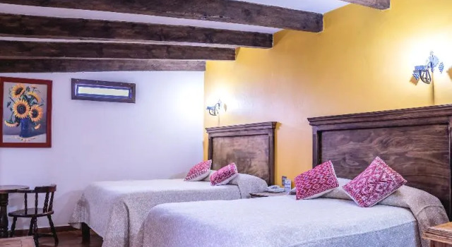Четырёхместный номер Standard Hotel Mansion Del Valle