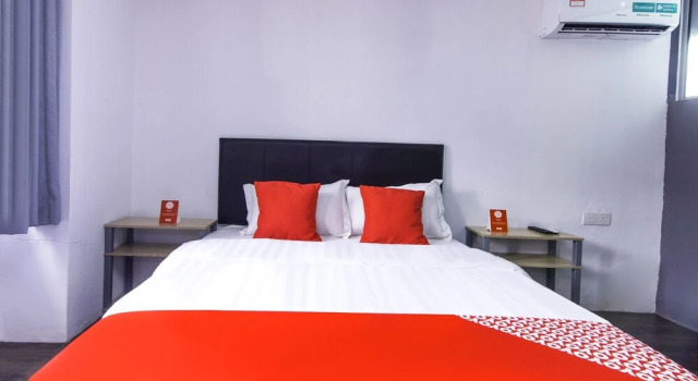 Номер Deluxe Intime Hotel Kuchai Lama Kuala Lumpur