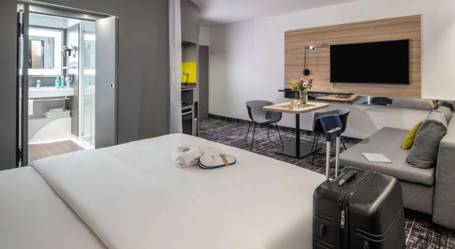Двухместный полулюкс Business Отель Novotel Suites Wien City Donau