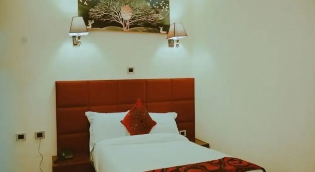 Moonlight Hotel