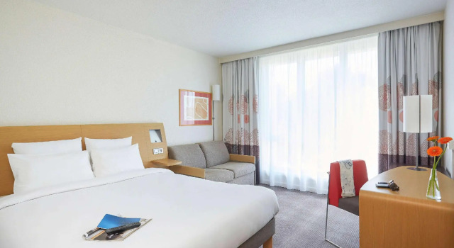 Двухместный номер Superior Novotel Lens Noyelles