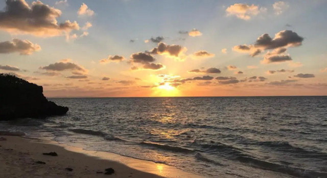 Коттедж YOISAMA Sunset Beach House