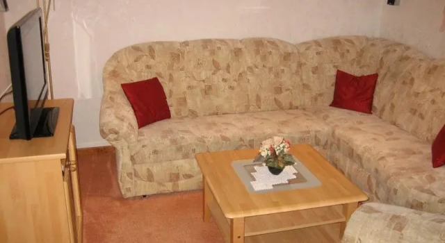 Gästehaus Bei J.A.G, Забронировать Отель Бизнес-отели Бюзум, 4* 5*