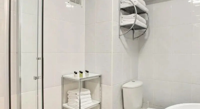 Апартаменты Drury Court Hotel