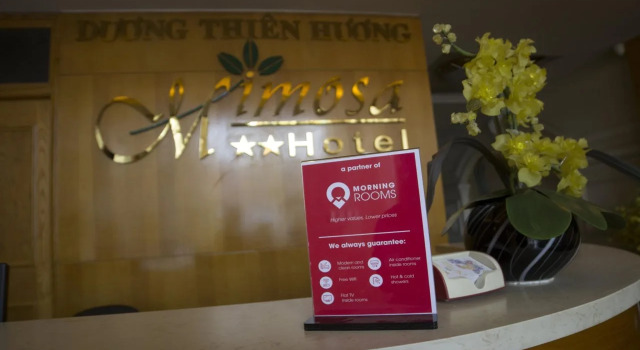 Bin Bin 10 - Mimosa Hotel Near Tan Son Nhat Airport, Забронировать Отель Танбинь Хошимин, рядом с CGV Cinema CT Plaza