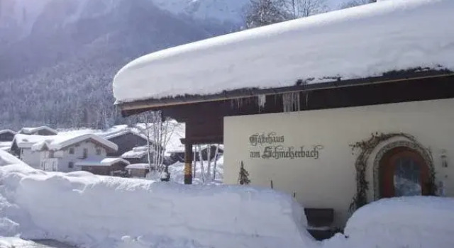 Gstehaus Am Schmelzerbach, Varaa Hotelli Hotellit Baijeri pysäköinnillä, Pysäköinti