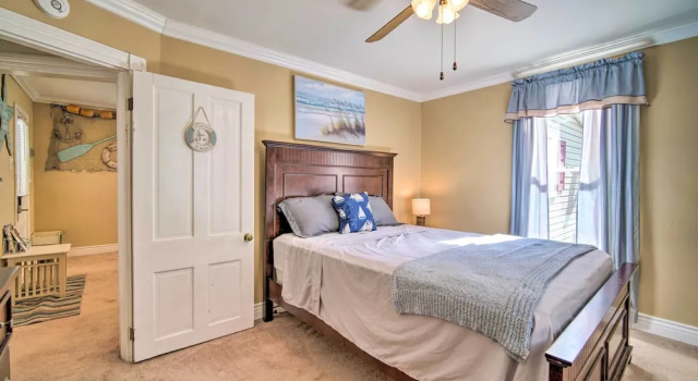 Nautical Wildwood Apt - Walk to the Beach!, Забронировать Апартаменты/квартира Пляж Вайлдвуд США