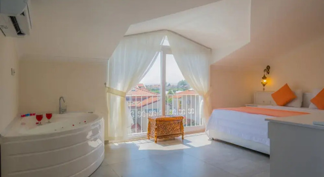 Infinity Beyaz Villa, Rezervovat Vila Hotely v Fethiye Area s parkováním, Parkování