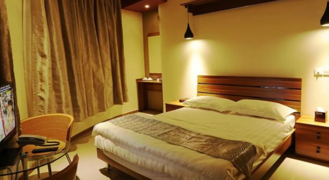 Surfview Raalhugandu, Prenota Hotel Hotel a Northern Atolls con colazione, Colazione
