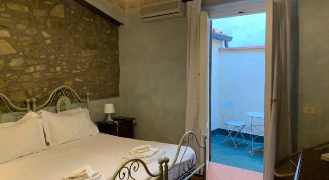 Purgatorio Double in Firenze, Varaa Hotelli Tornabuoni Firenze
