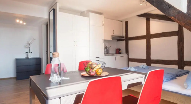 Студия HITrental Chapel Bridge Apartments