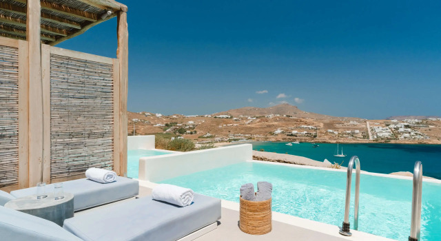 Полулюкс с видом на море Radisson Blu Euphoria Resort, Mykonos