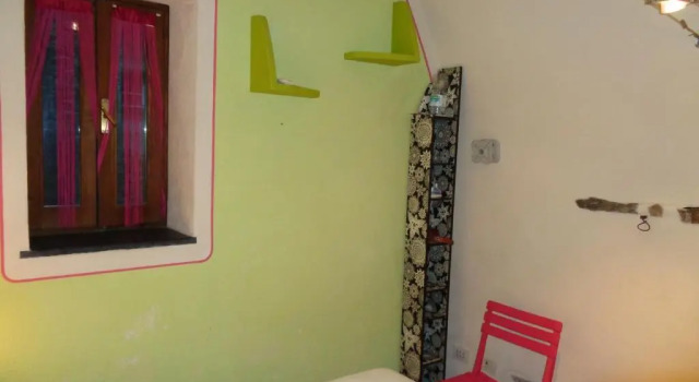 Apartment Medieval Village, Rezerwuj Apartament Hotele w Isolabona z parkingiem, Parking