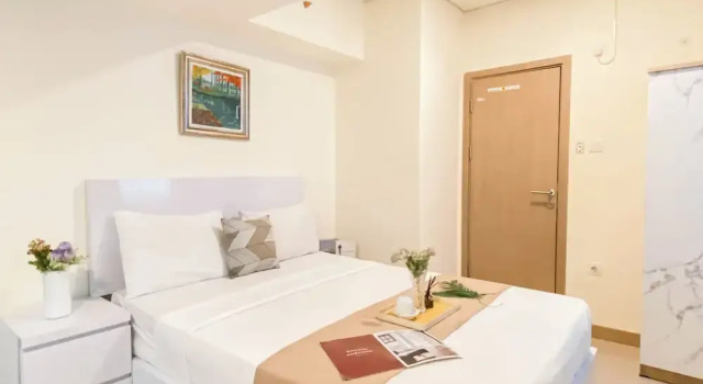Monolocale Standard Relaxing Studio Room At Meikarta Apartment