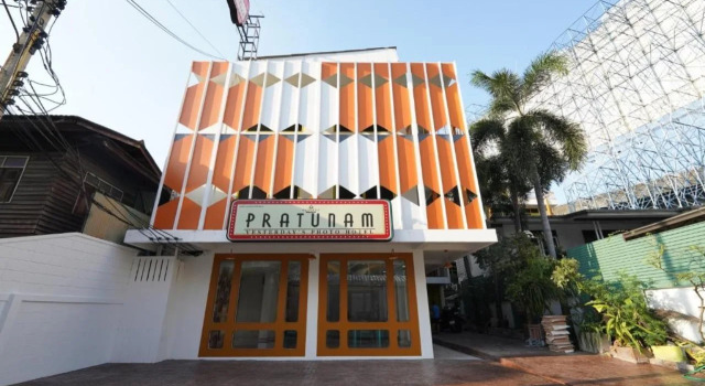 RoomQuest Hotel Pratunam, Rezervovat Hotel Hotely v Central Thailand se snídaní, Snídaně