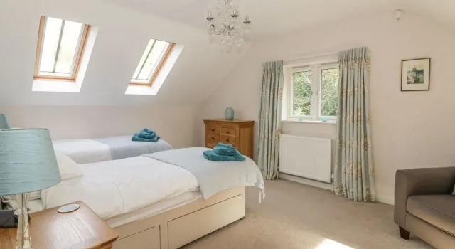 Cherry Tree Cottage, Norwich, Varaa Hotelli Hotellit Norwich pysäköinnillä, Pysäköinti