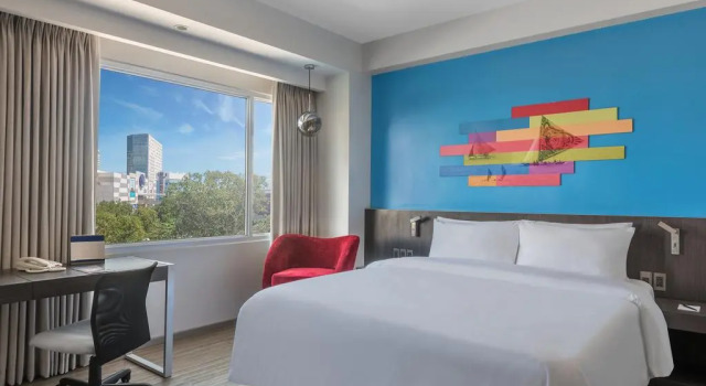 Полулюкс Park Inn By Radisson Iloilo