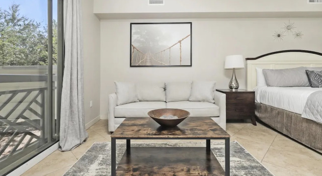 Bahia 4215 - Second Floor - Studio - Sleeps 4, Varaa Hotelli Hotellit Emerald Coast uima-altaalla, Uima-allas