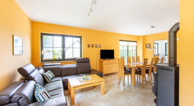 Cottage Apartment with terrace and garden