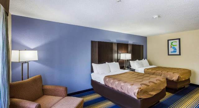 Четырёхместный номер Standard Quality Inn Charleston South