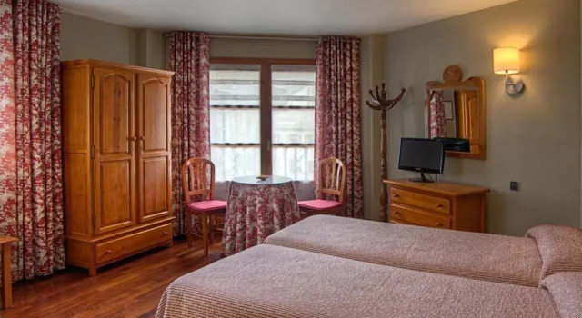 Семейный номер Standard Hotel Aragüells