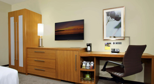 Hyatt Place Houston/Katy, Book Hotel Hoteller i Katy med parkering, Parkering