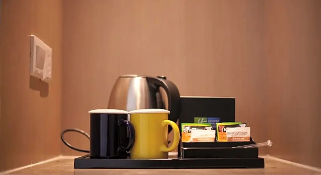 Номер Superior Holiday Inn Express Shenyang Tawan by IHG