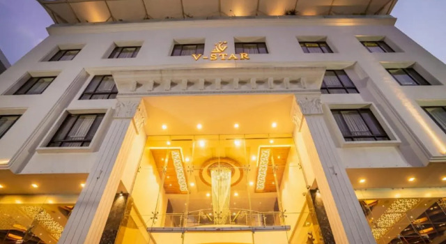 Hotel V Star