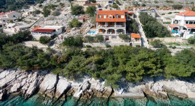 Вилла Villa Amfora
