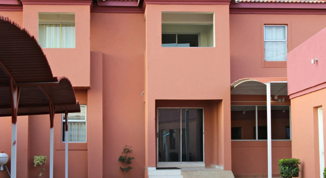 Mogwase Bed and Breakfast, Reservar Hotel Hotéis em Ga-Ramoga com piscina, Piscina